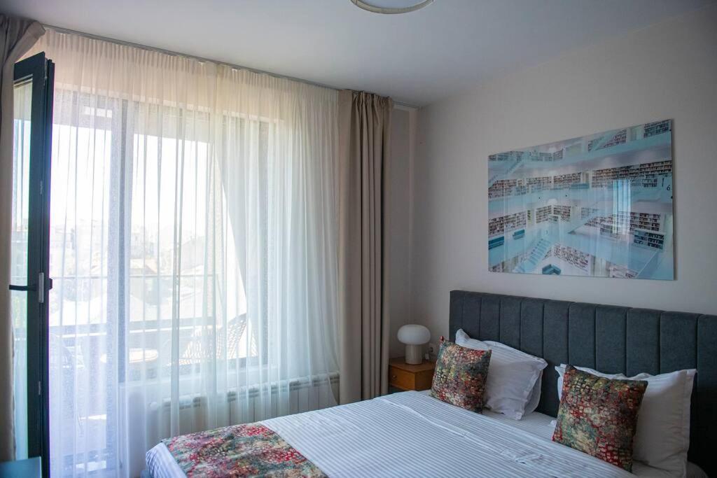 Tokiyo: A Lovely City Center 2 Bedrooms Apartment With Private Parking صوفيا المظهر الخارجي الصورة